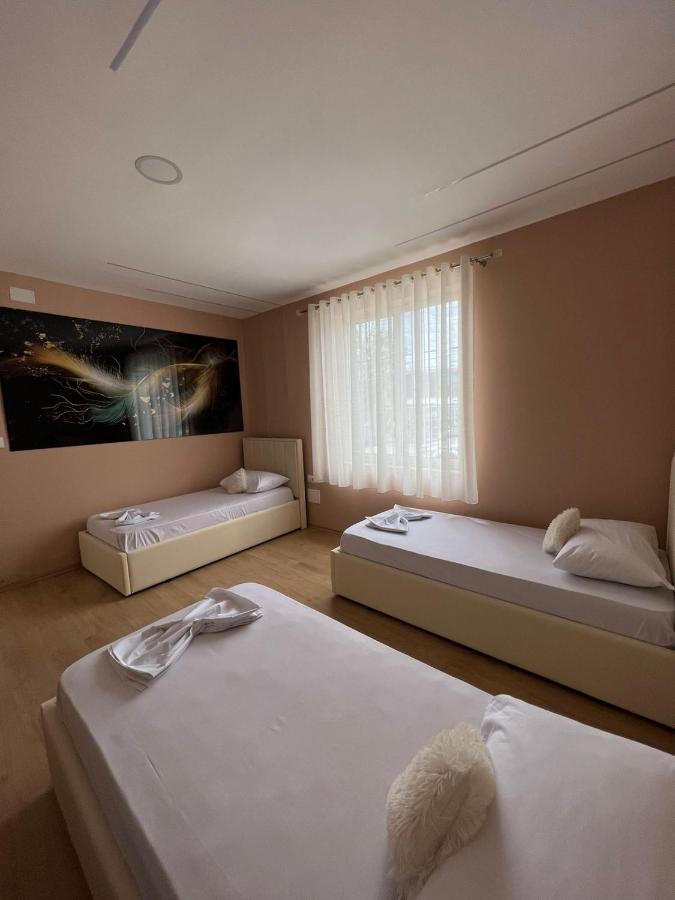 Miqt Guest House Shkodra Kültér fotó