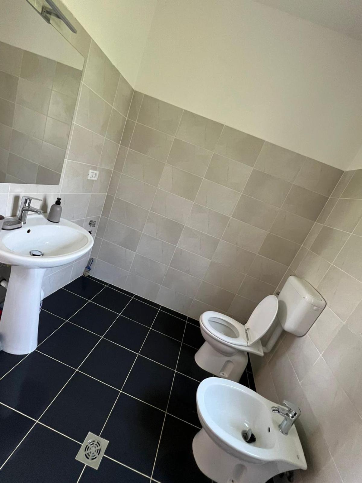 Miqt Guest House Shkodra Kültér fotó